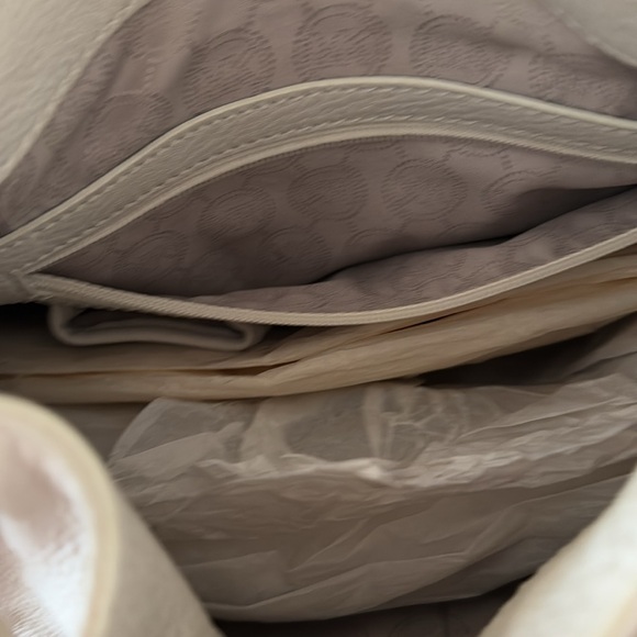 MICHAEL Michael Kors leather Handbag - Picture 6 of 9